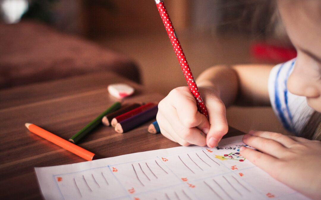 blur-child-classroom-256468
